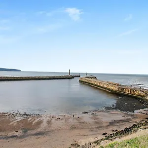 Nans - Uk43350 Holiday home Whitby